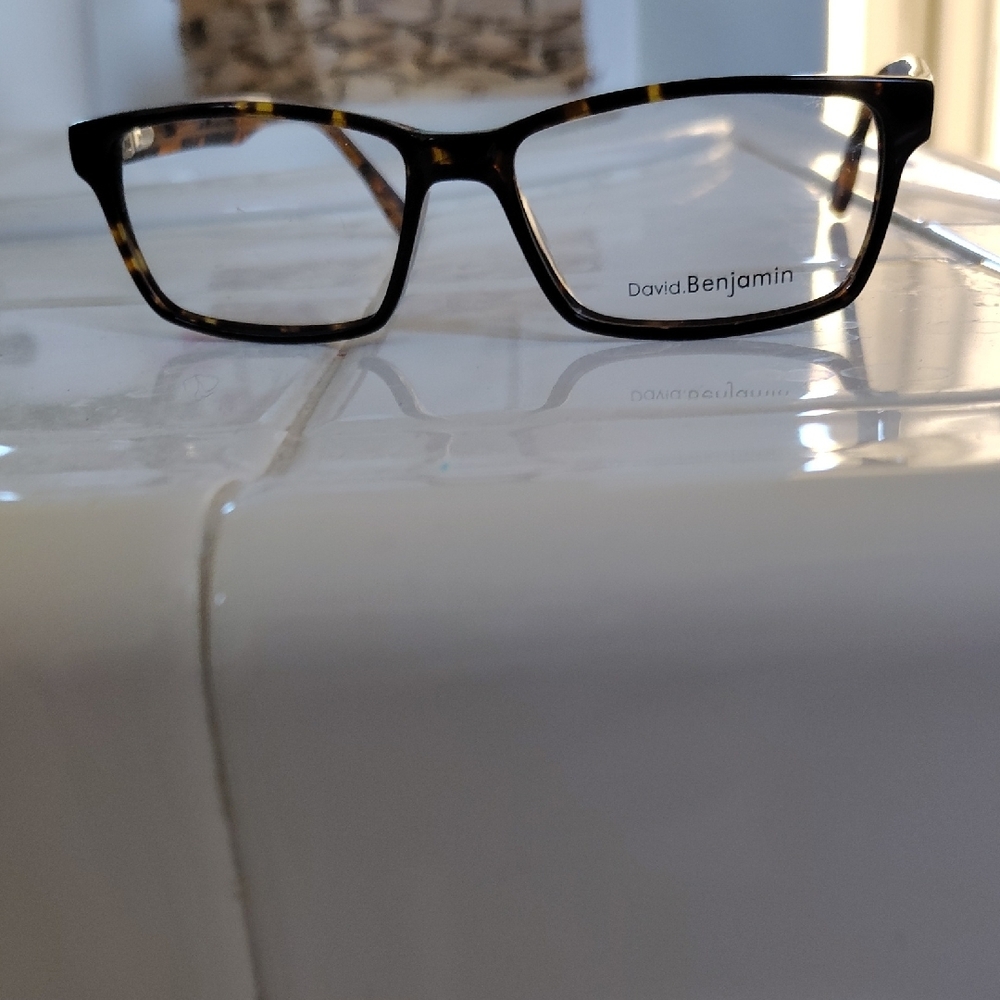 David Benjamin Tortoise Shell Rectangular Glasses - image 5